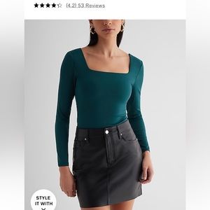 Express Body Contour Collection Long Sleeve Top Small